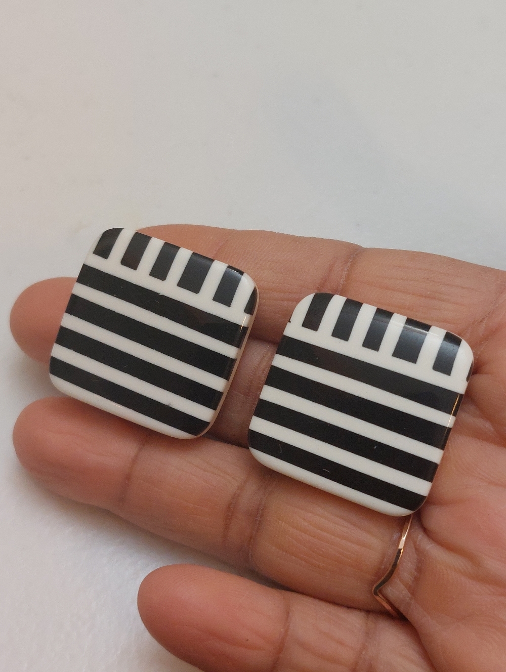 Vintage 80s Mod Black White Striped Square Shaped Stud Earrings